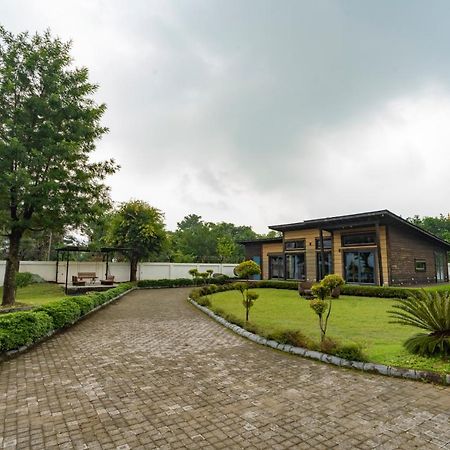 Saffronstays Paradise Pines, Dehradun - Cliff Villa With Valley & Forest Views Zewnętrze zdjęcie