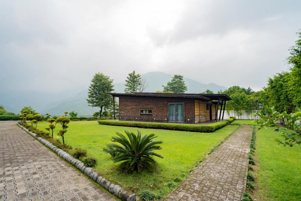 Saffronstays Paradise Pines, Dehradun - Cliff Villa With Valley & Forest Views Zewnętrze zdjęcie