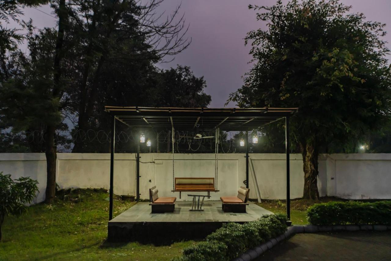 Saffronstays Paradise Pines, Dehradun - Cliff Villa With Valley & Forest Views Zewnętrze zdjęcie